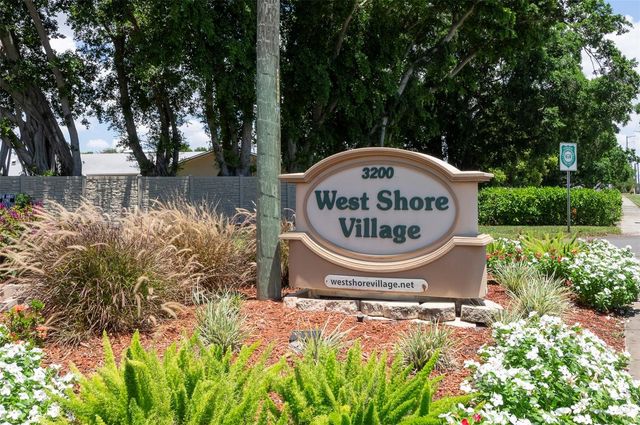 3281 38TH WAY S C, St Petersburg, FL 33711
