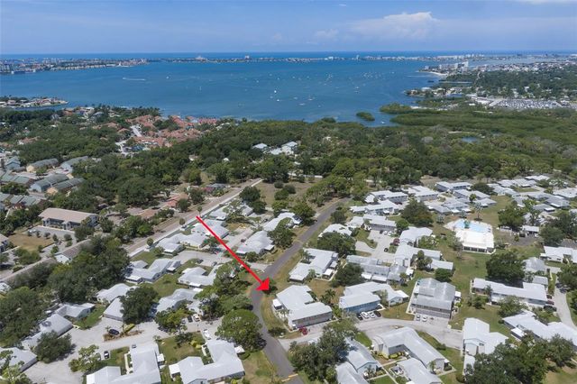 3281 38TH WAY S C, St Petersburg, FL 33711