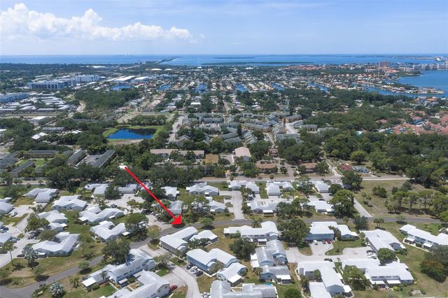 3281 38TH WAY S C, St Petersburg, FL 33711