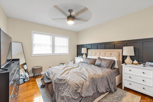 190 31st Street, Lindenhurst, NY 11757