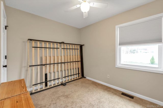 190 31st Street, Lindenhurst, NY 11757