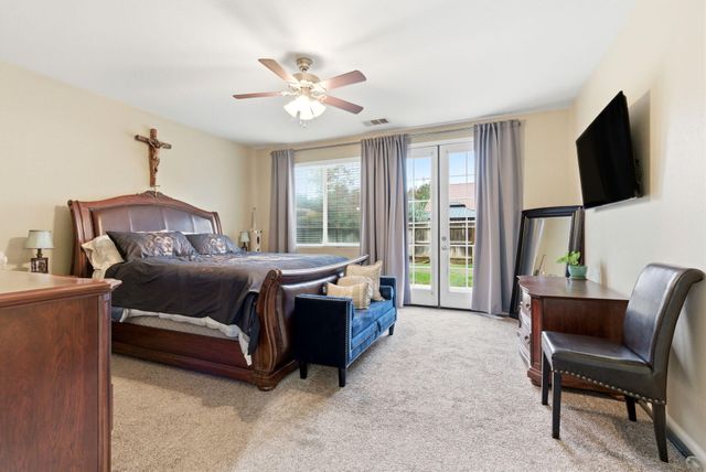 3226 S Tipton Street, Visalia, CA 93292