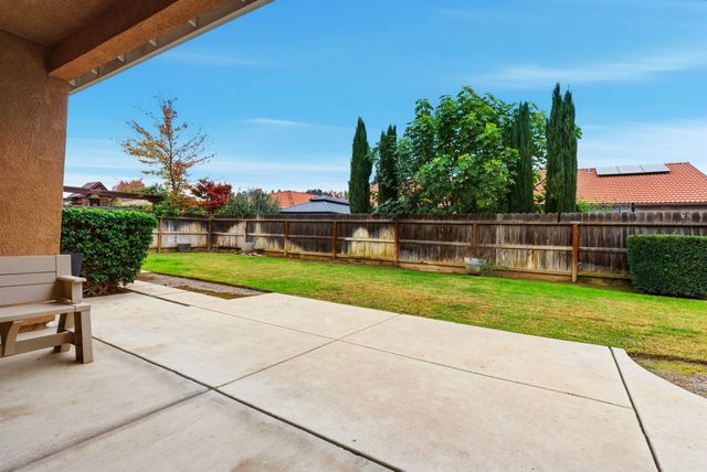 3226 S Tipton Street, Visalia, CA 93292