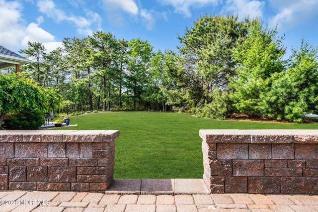 2 Brielle Court, Waretown, NJ 08758
