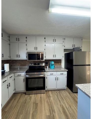 881 Jefferson SW Drive, Conyers, GA 30094