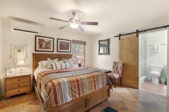 70 La Ventana Drive, Santa Fe, NM 87508