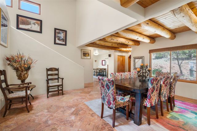 70 La Ventana Drive, Santa Fe, NM 87508