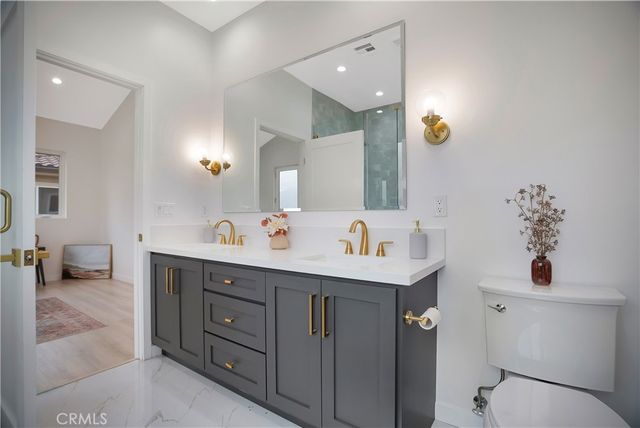 12515 Haleh Ln, Sylmar, CA 91342