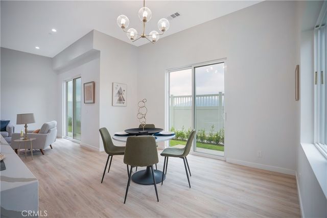 12515 Haleh Ln, Sylmar, CA 91342