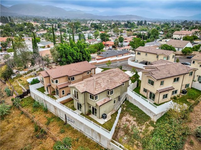 12515 Haleh Ln, Sylmar, CA 91342