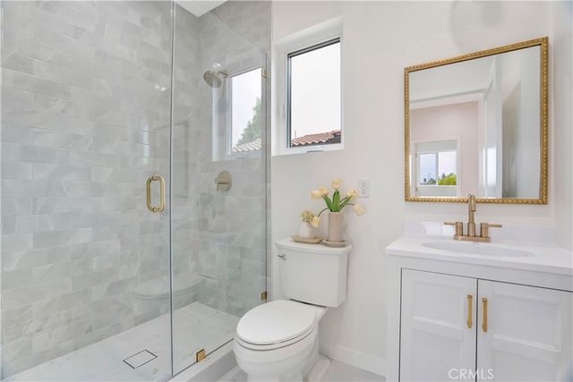 12515 Haleh Ln, Sylmar, CA 91342