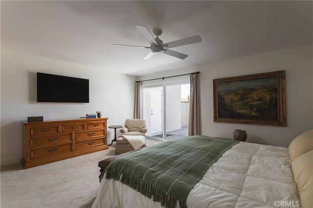 2 Shoal Drive, Corona Del Mar, CA 92625
