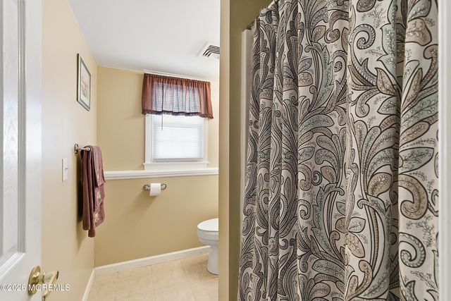 3148 Oceanic Drive, Toms River, NJ 08753