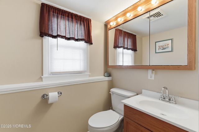 3148 Oceanic Drive, Toms River, NJ 08753