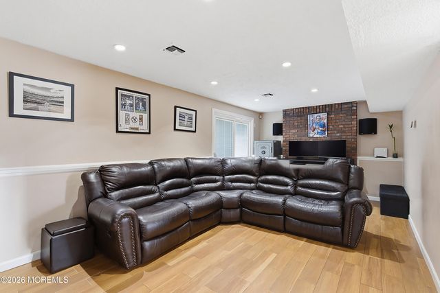 3148 Oceanic Drive, Toms River, NJ 08753