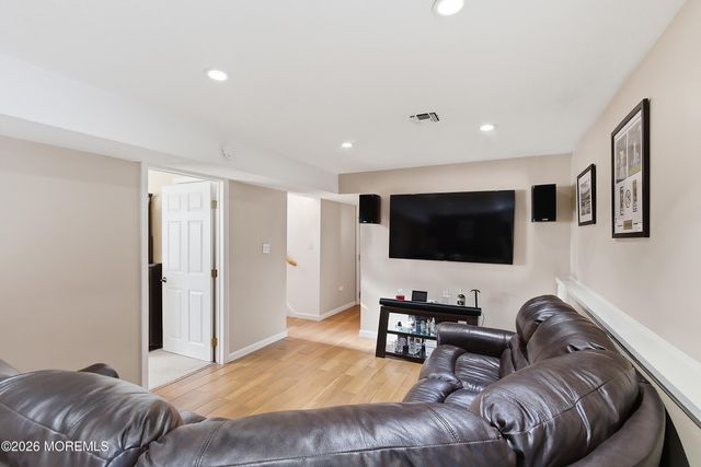 3148 Oceanic Drive, Toms River, NJ 08753