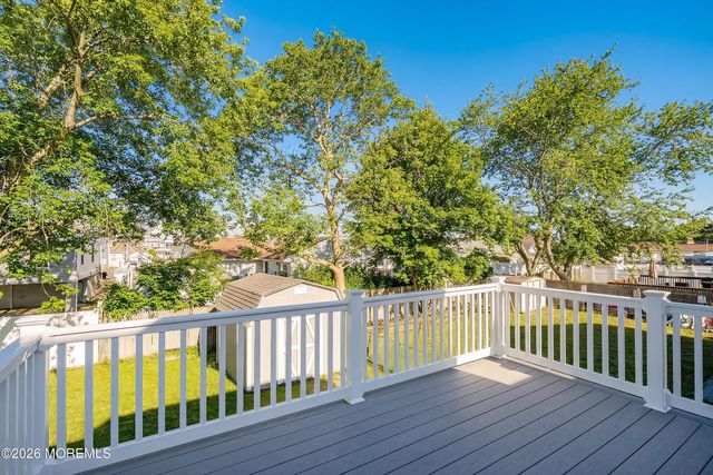 3148 Oceanic Drive, Toms River, NJ 08753