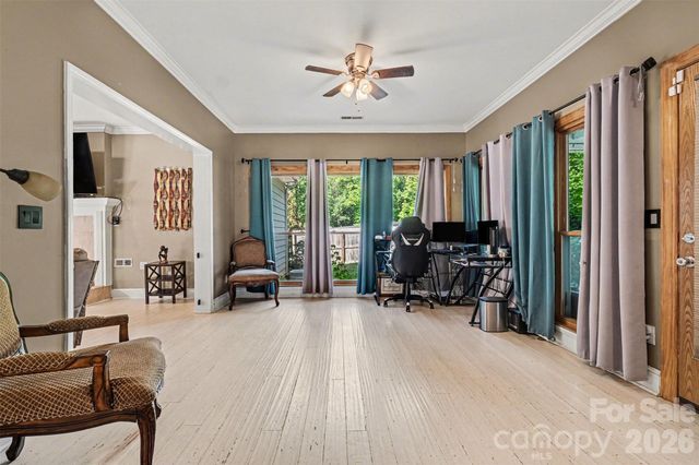 5010 Ardenwoods Drive, Charlotte, NC 28215
