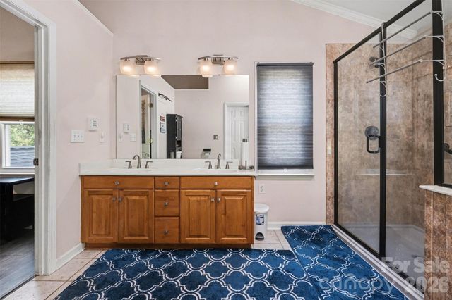 5010 Ardenwoods Drive, Charlotte, NC 28215