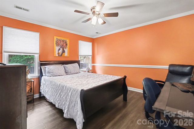 5010 Ardenwoods Drive, Charlotte, NC 28215