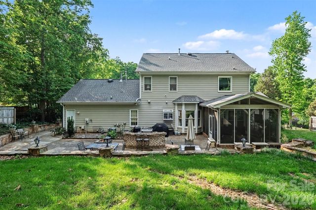 5010 Ardenwoods Drive, Charlotte, NC 28215