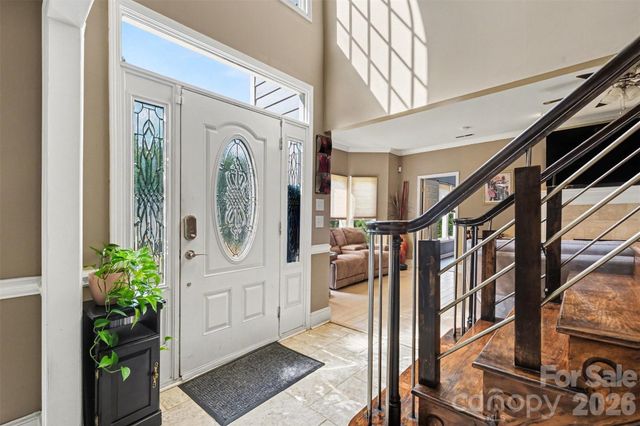 5010 Ardenwoods Drive, Charlotte, NC 28215
