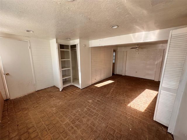 3211 Keller Street, Bacliff, TX 77518