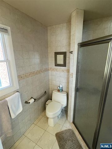 526 Rutland Avenue, Teaneck, NJ 07666