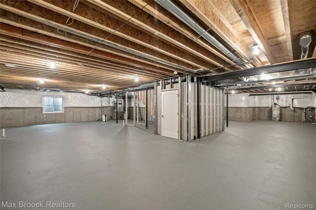 1180 Manchester Road, Birmingham, MI 48009