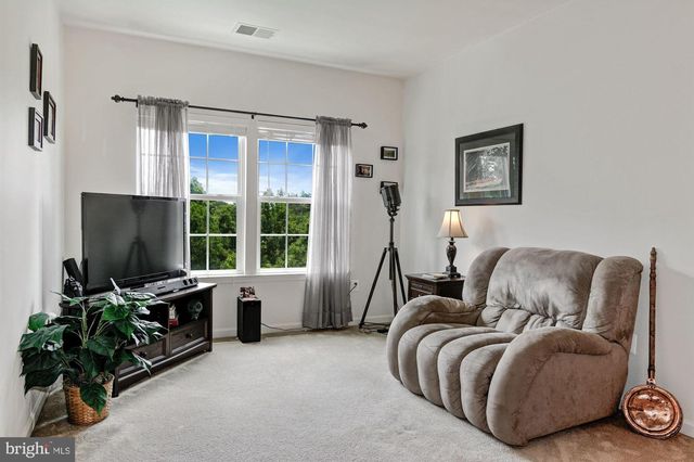 32 HUNTING CREEK LN, Stafford, VA 22556