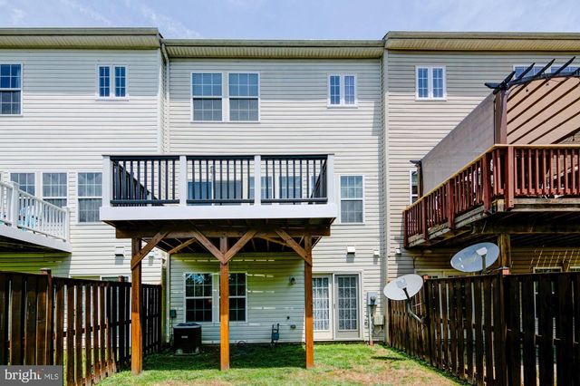 32 HUNTING CREEK LN, Stafford, VA 22556