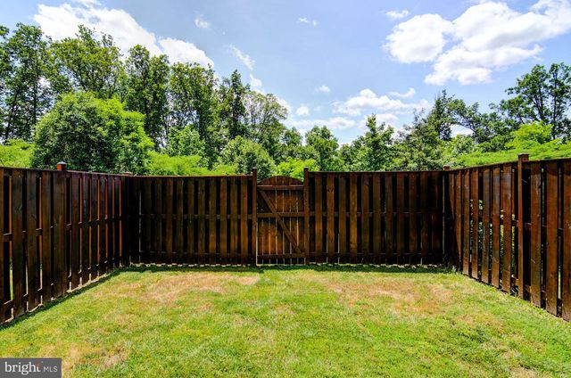 32 HUNTING CREEK LN, Stafford, VA 22556