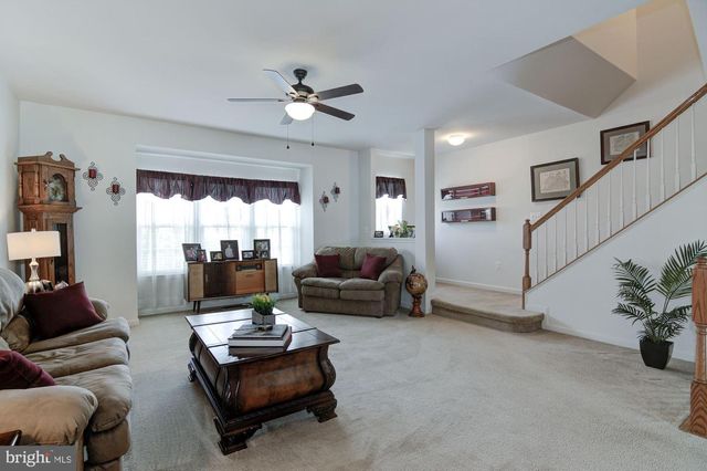 32 HUNTING CREEK LN, Stafford, VA 22556