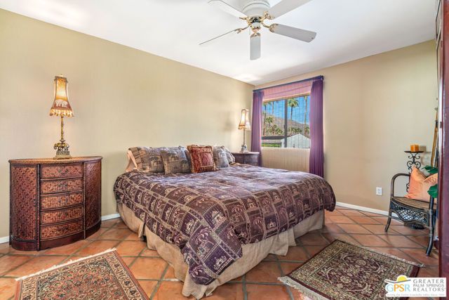 215 Calle Bravo, Palm Springs, CA 92264