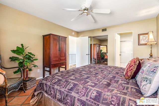 215 Calle Bravo, Palm Springs, CA 92264