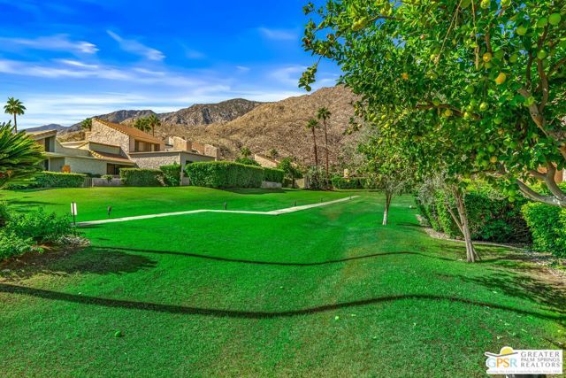 215 Calle Bravo, Palm Springs, CA 92264
