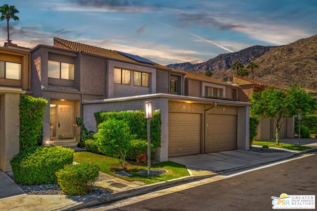 215 Calle Bravo, Palm Springs, CA 92264