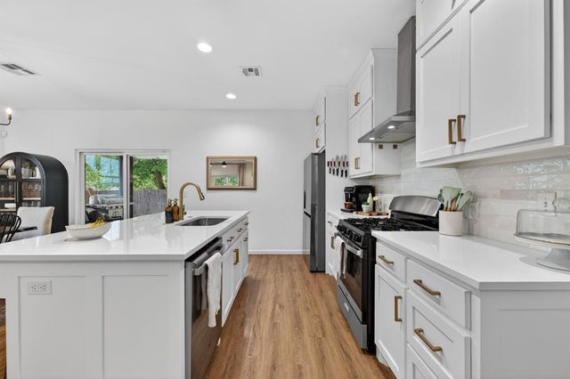 2034 NW 31st Street, Oklahoma City, OK 73118