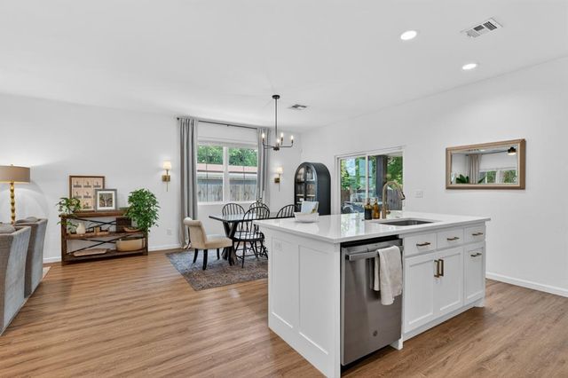 2034 NW 31st Street, Oklahoma City, OK 73118