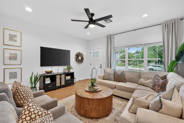 2034 NW 31st Street, Oklahoma City, OK 73118