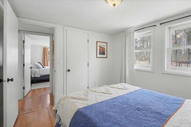 185 Sand Hill Road, Essex, VT 05452