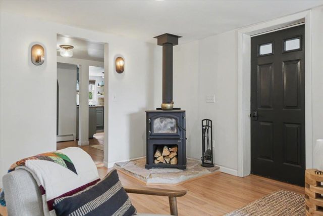 185 Sand Hill Road, Essex, VT 05452