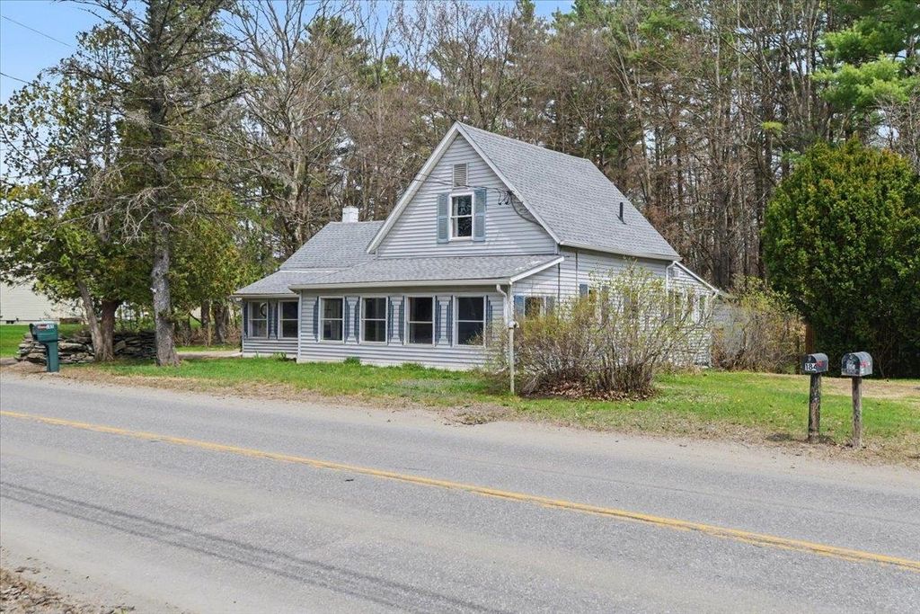 185 Sand Hill Road, Essex, VT 05452