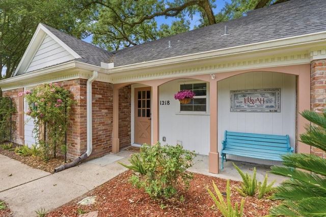 1218 Bernadette Drive, Sulphur, LA 70663