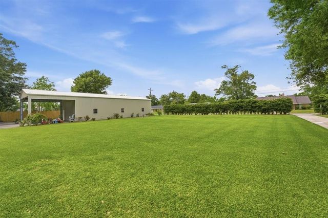 1218 Bernadette Drive, Sulphur, LA 70663