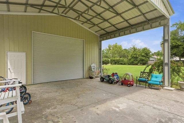 1218 Bernadette Drive, Sulphur, LA 70663
