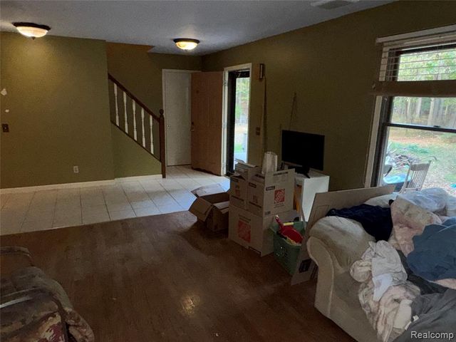 2627 Logging Trail Trail, Brighton, MI 48114