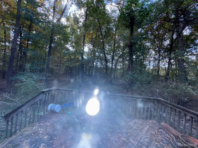 2627 Logging Trail Trail, Brighton, MI 48114