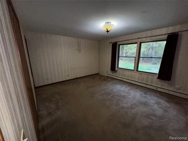 2627 Logging Trail Trail, Brighton, MI 48114