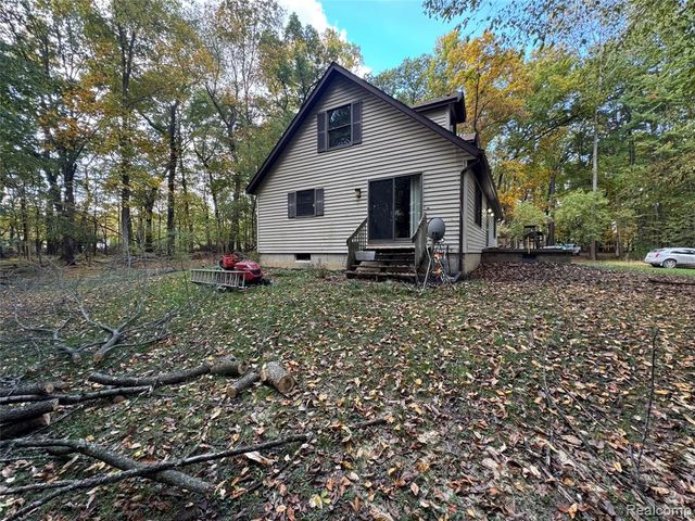 2627 Logging Trail Trail, Brighton, MI 48114
